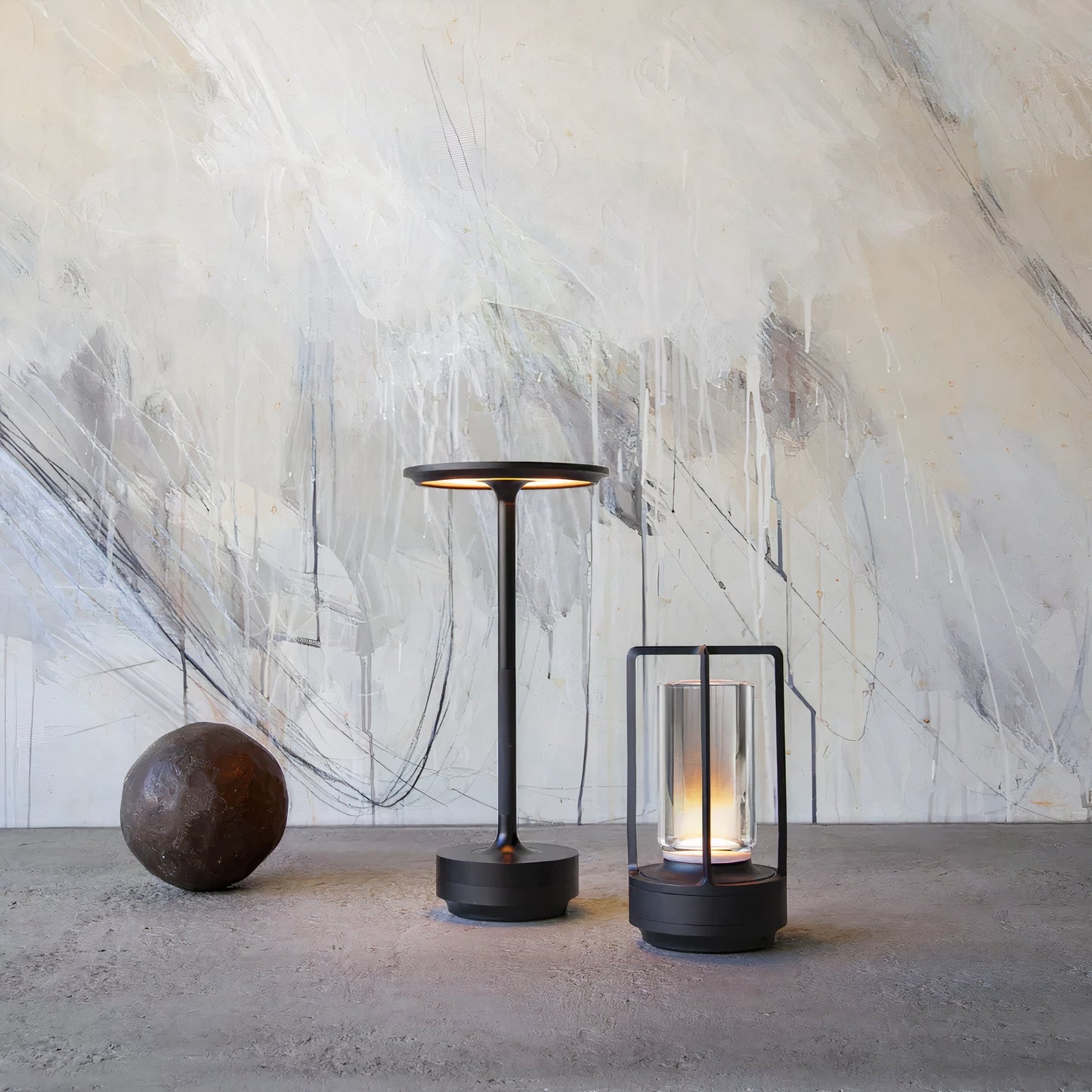 LumenArt - Dimmable Cordless Elegant Designer Table Lamp