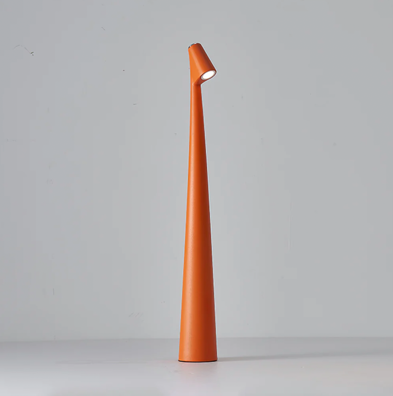 Nordic Minimalist Design Mood Lamp | Cordless Table Lamp | LED | Reading lamp | Bedside lamp