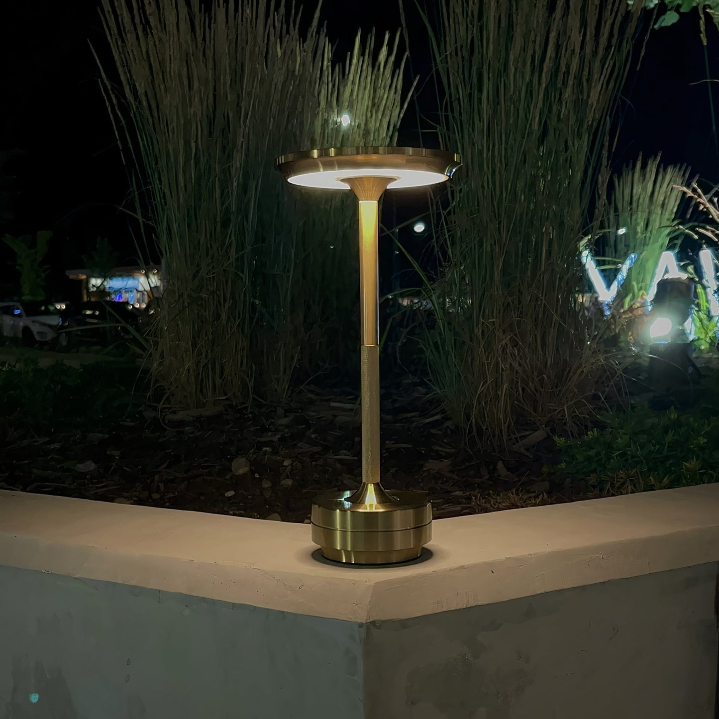 LumenArt - Dimmable Cordless Elegant Designer Table Lamp