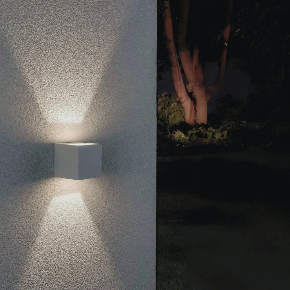 SquareLamp - Adjustable Modern Wall Light