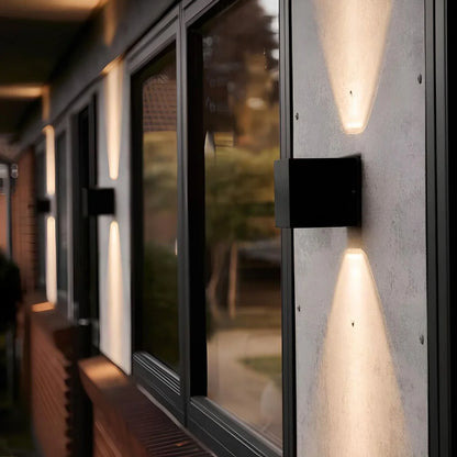 SquareLamp - Adjustable Modern Wall Light