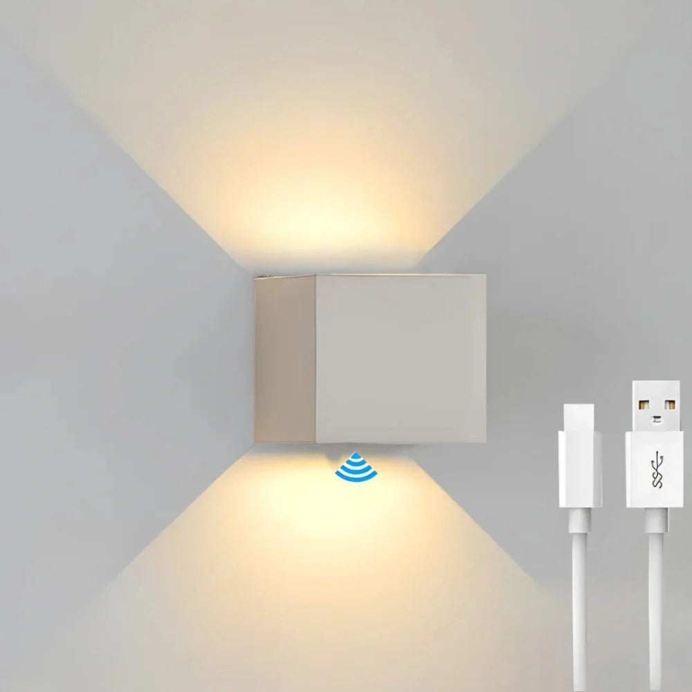 SquareLamp - Adjustable Modern Wall Light