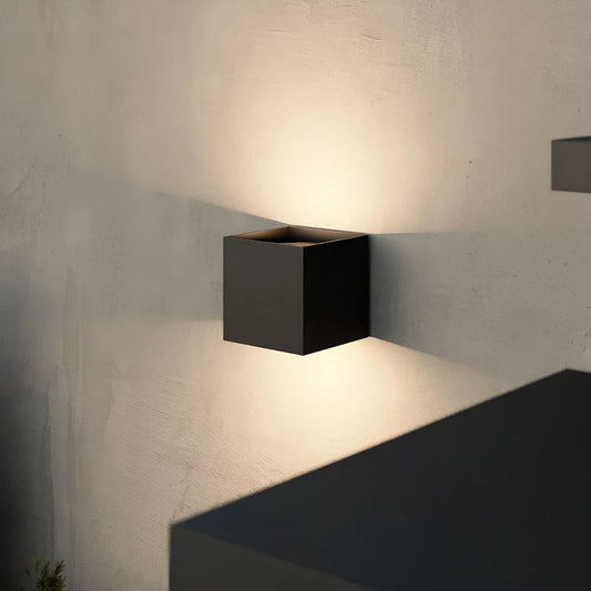 SquareLamp - Adjustable Modern Wall Light