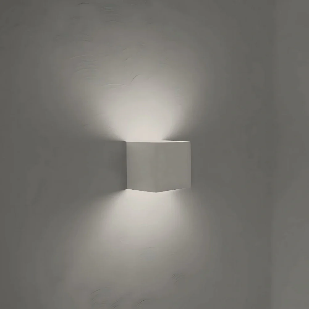 SquareLamp - Adjustable Modern Wall Light