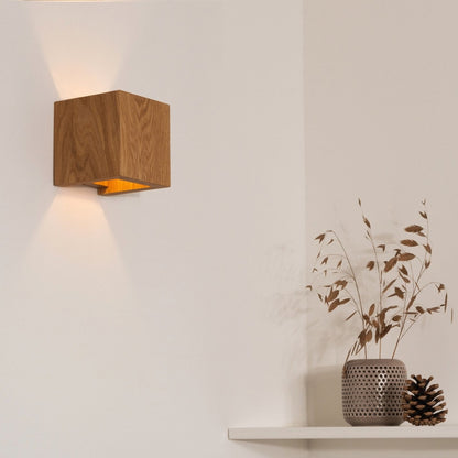 WoodGlow – Wall Lamp Oak